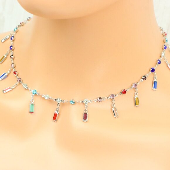 "Minimalist & Elegant Necklace Chain – Perfect for Women & Girls | UNVRC1324 - Picture 9 of 10